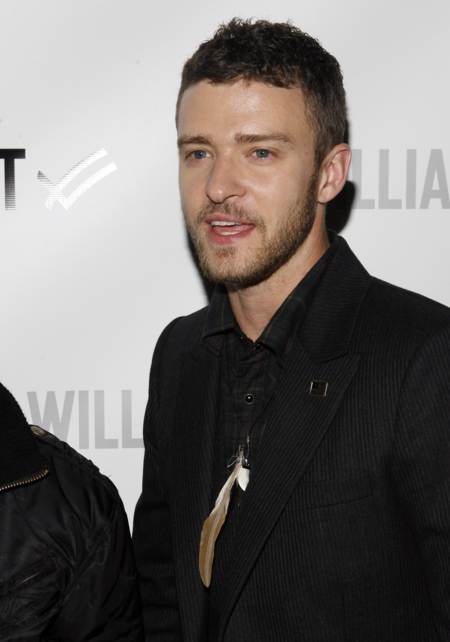 Justin Timberlake con barba y un look muy casual en la semana de la moda en Nueva York