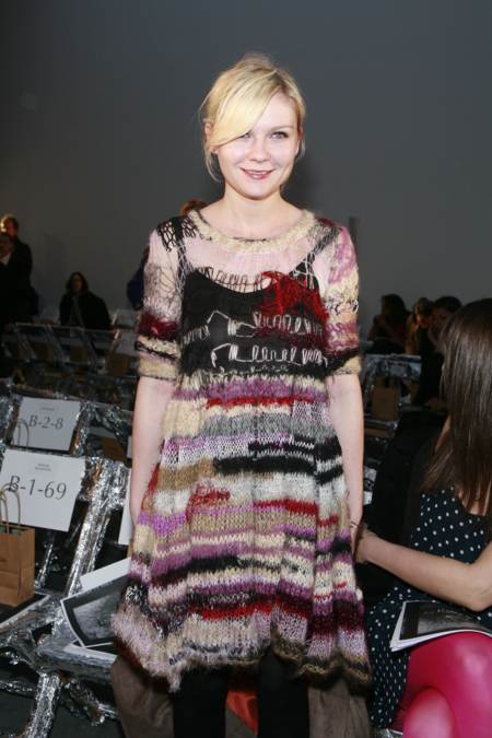 Kirsten Dunst con un look muy desarreglado en la semana de la moda en Nueva York