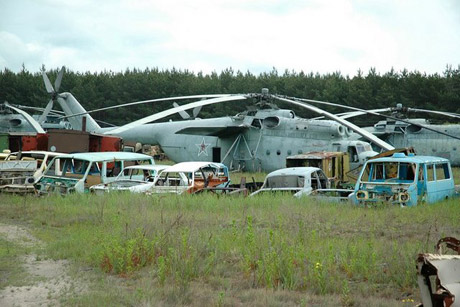 Helicoptero destrozado en chernobyl