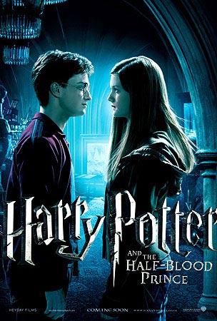 Poster oficial de Harry Potter con Ginny Weasley