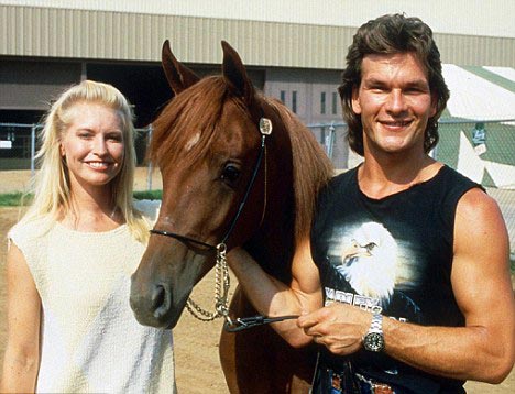 Patrick Swayze con su pareja por 34 años Lisa Niemi