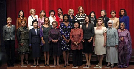 Foto oficial de las primeras damas en la cumbre G20