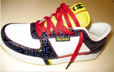 zapatillas deportivas estilo pacman