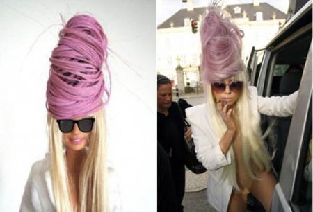 Barbie Lady GaGa con un enrerado pelo lila