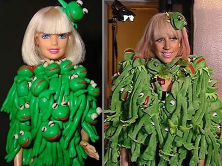 Barbie Lady GaGa con el llamativo saco de Rana Rene