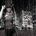 Cheryl Cole con un sombrero de copa y una imagen sexy