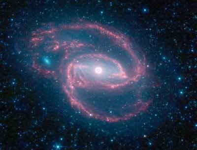 Galaxia en forma de espiral con un agujero negro en el centro