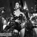 Zoe Saldaña posando con un look galactico Zoe Saldaña posando con un look galactico y sexy