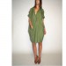 Anett Griffel con un bluson color verde