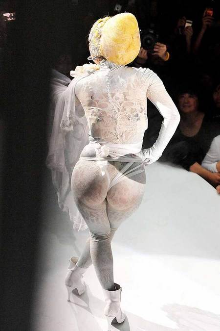 Trasero de Lady GaGa Lady GaGa mostrando el trasero