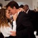 Carrie y Big muy romanticos bailando en una boda
