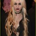 Taylor Momsen dirigiendo una mirada sensual a la cámara y luciendo un pronunciado escote (y el sujetador) en la reciente entrega de premios MTV.