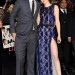 Robert Pattinson y Kristen Stewart abrazados durante la alfombra roja